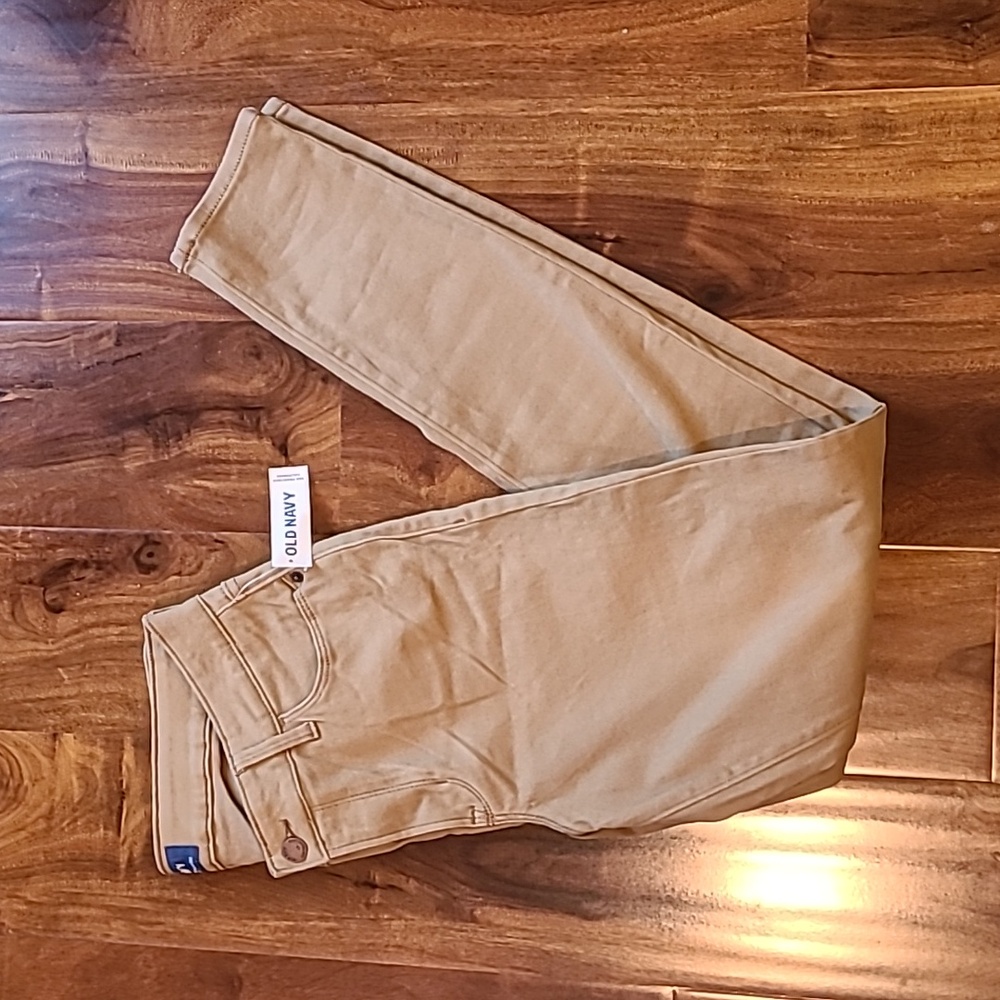 Old Navy Rockstar Skinny Khaki Jeans